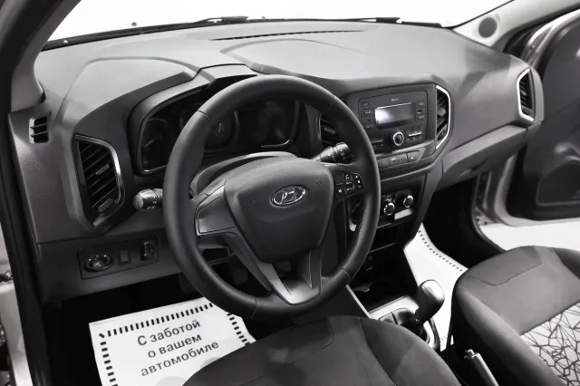 LADA XRAY 2022