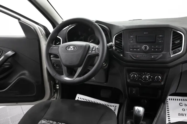 LADA XRAY 2022