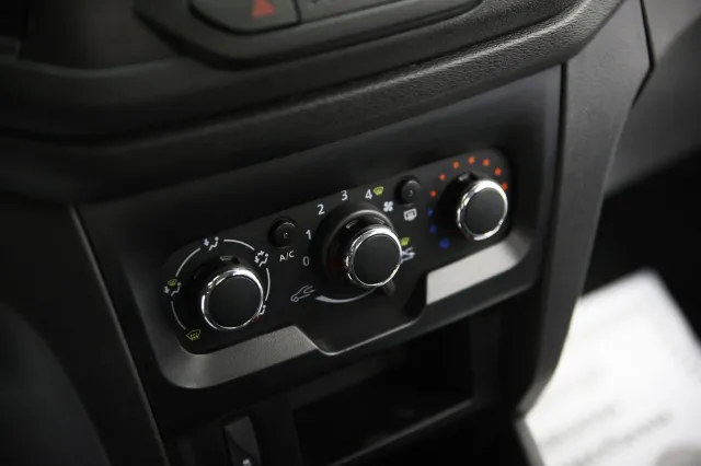 LADA XRAY 2022