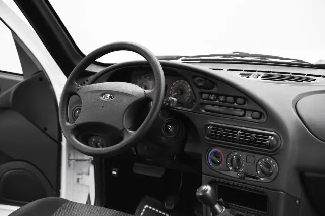 LADA Niva 2023